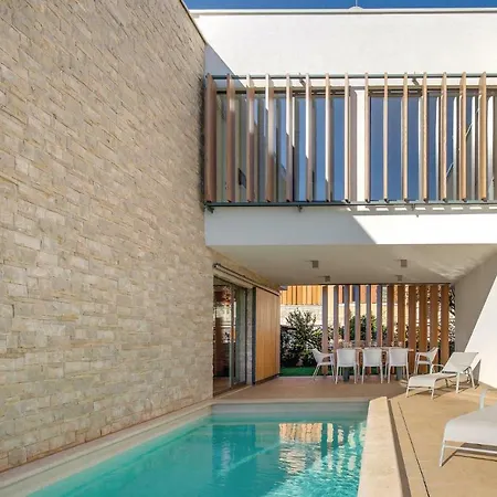 Σπίτι διακοπών Four-bedroom Holiday In Fiorini *